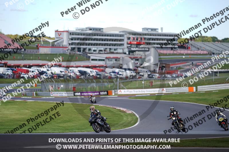 brands hatch photographs;brands no limits trackday;cadwell trackday photographs;enduro digital images;event digital images;eventdigitalimages;no limits trackdays;peter wileman photography;racing digital images;trackday digital images;trackday photos